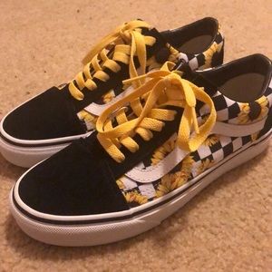 Sunflower vans